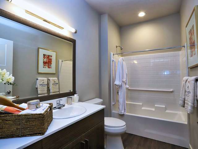 MorningStar Senior Living at Golden Ridge